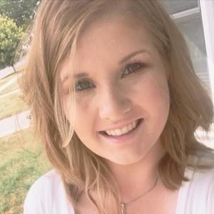 Meet your Posher, Carissa